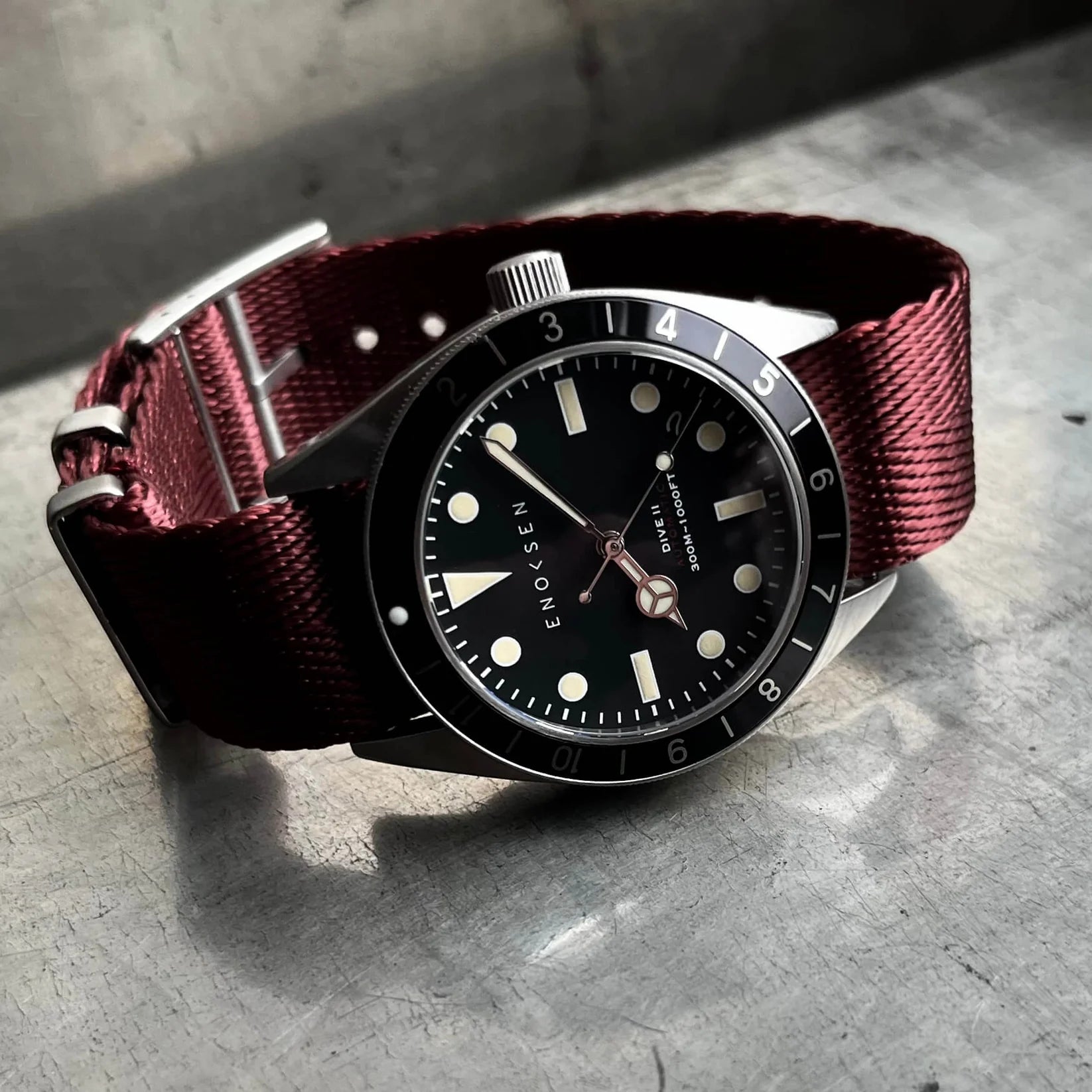Enoksen Automatic Dive Watch - Black Dial Edition ◇ 39mm
